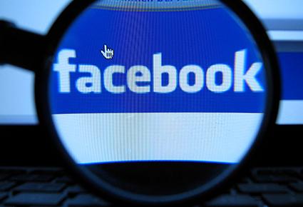 فايسبوك يغزو الهواتف المحمولة من خلال الألعاب